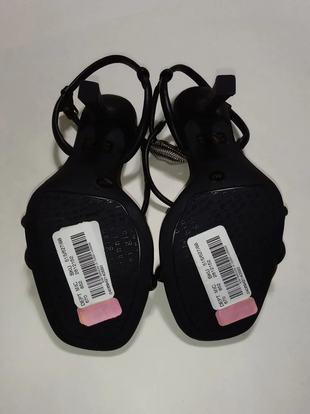 Gianni Bini Carletta Black Strappy Heels with Gold & Silver Lip Accents Size 6